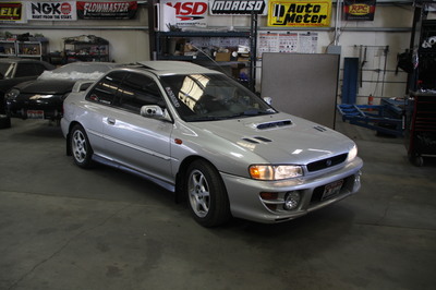 2000 Subaru RS